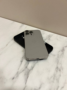 iPhone 16 pro max (2 foto / 6)