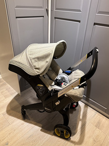Автолюлька Doona с базой Isofix (1 фото из 5)