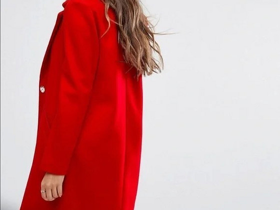 Мало ношенное красное весеннее пальто River Island UK10(M)