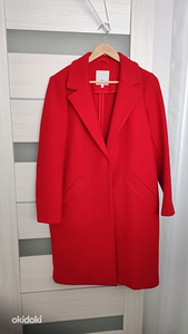 Мало ношенное красное весеннее пальто River Island UK10(M) (4 фото из 4)