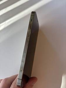 iPhone 12 Pro 256GB Gold (Võib tingida) (2 foto / 5)