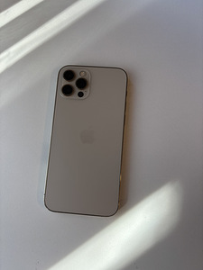 iPhone 12 Pro 256GB Gold (Võib tingida) (3 foto / 5)
