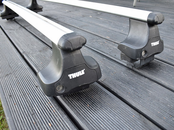 THULE WNG BAR / kaared