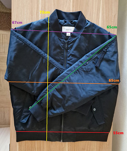 Calvin Klein bomber jakk (1 foto / 3)