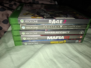 Xbox one 5 оригинальных игр (3 фото из 3)