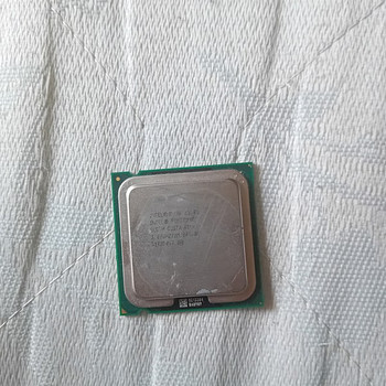 Intel 06 E5700 Pentium
