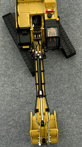 RC EKSKAVAATOR CAT 352 1:14 22KG!!! (10 foto / 10)