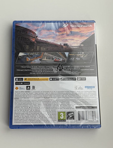 Gran Turismo 7 (PS5) (2 фото из 2)