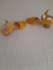 Unisa 39 / 25 cm (4 foto / 6)