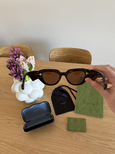 Gucci päikeseprillid (9 foto / 10)