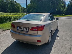 Lexus IS 220d (3 foto / 10)