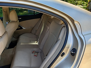 Lexus IS 220d (8 foto / 10)