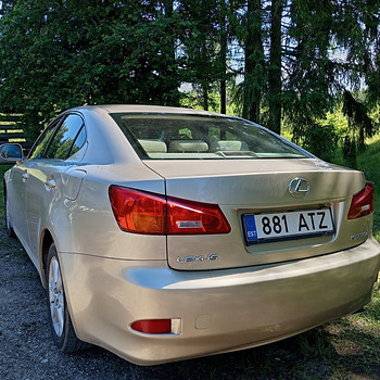 Lexus IS 220d