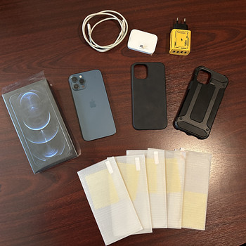 iPhone 12 Pro Max 128GB Pacific Blue + док и аксессуары
