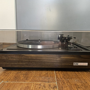 Elac PC 660 vinüülplaadimängija