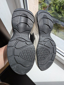 Продаю кроссовки Michael Kors Zuma Trainer (3 фото из 6)