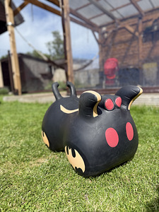 Мяч-прыгун Jumpy Batmobile (2 фото из 3)