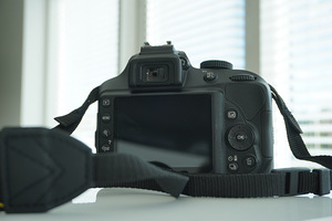 Nikon D3400 (5 foto / 6)