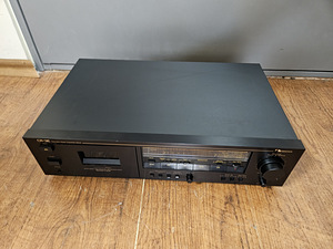 Nakamichi CR-3E Three Head Stereo Cassette Deck (3 foto / 5)