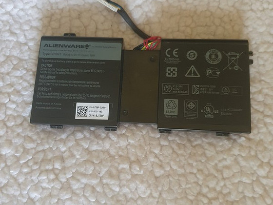 100% Originaal Dell / Alienware aku 2F8K3 (86Wh, tervis~90%)