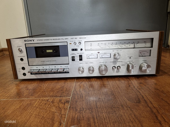 Sony HST-89 Stereo Cassette Receiver (1978)