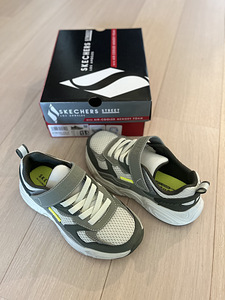 Детские кроссовки Skechers (размер 31 / 19,5 см) (5 фото из 6)