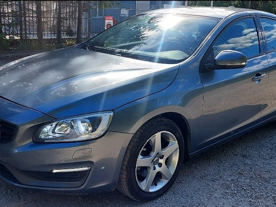 Volvo s 60 2.0d automat 2016.12a