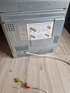 Elektripliit ja ahi (3 foto / 5)