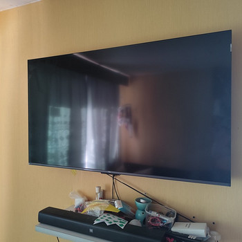 TCL 55 SmartTV. Youtube. Netflix.......