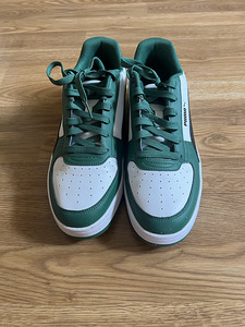 Кроссовки Puma (1 фото из 3)