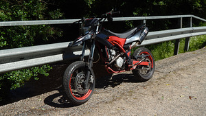 Yamaha wr125x 2010 (1 foto / 10)