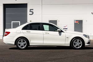 Mercedes-Benz C180 CDI (5 фото из 14)
