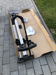 Велокрепление Thule UpRide 599 на крышу (2 фото из 10)