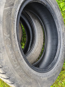 Продам Hankook winter i*cept x. (6 фото из 6)