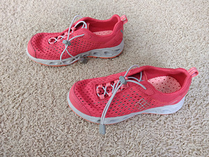 Tossud/botased Nike, Columbia suurused 33,34 (6 foto / 7)