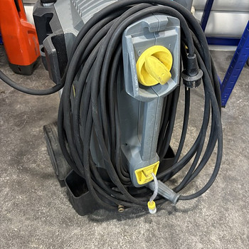 Survepesur Kärcher HD 5/15
