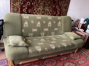 Диван раскладной (2 фото из 2)