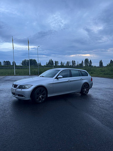 BMW 330xd (1 фото из 3)