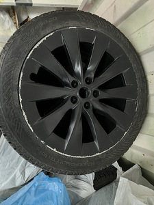 20” originaal Tesla Slipstream Satin Black veljed (1 foto / 2)