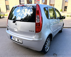 MITSUBISHI COLT / АВТОМАТ / РЕГ СБОР ОПЛАЧЕН / ТО 12.2026 (3 фото из 15)