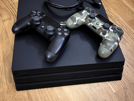 PlayStation 4pro 1TB
