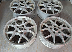 16" nissan qashqai veljed (2 foto / 3)