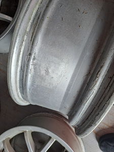 16" nissan qashqai veljed (3 foto / 3)