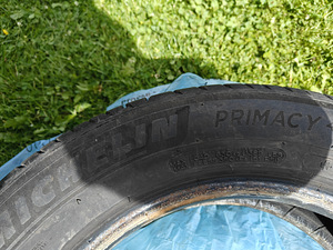 MICHELIN Primacy4 205/60R16 (1 foto / 4)