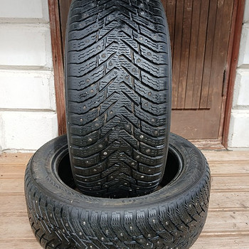 225/50/17 Nokian Hakkapeliitta 8