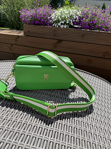 Tommy Hilfiger ESSENTIAL CAMERA BAG (3 фото из 3)