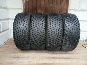 205/55/16 Goodyear UltraGrip Ice Artic (2 foto / 3)