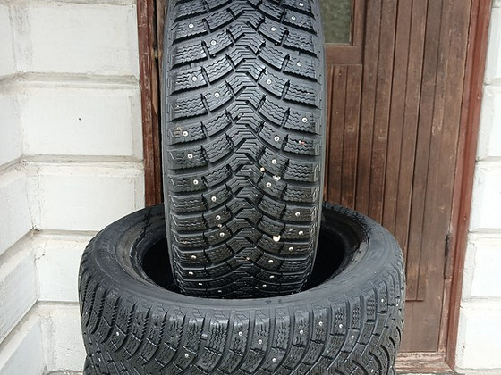 205/55/16 Michelin X-Ice North
