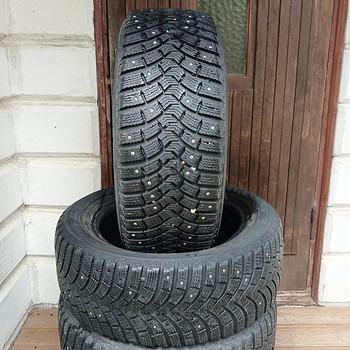 205/55/16 Michelin X-Ice North