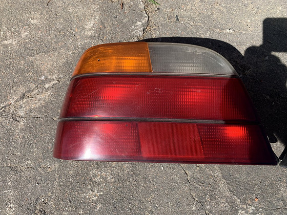 BMW e38 tagumine vasak tuli